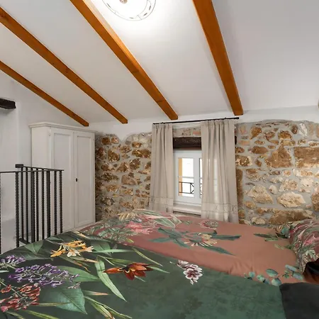 Apartment Piazzetta Poreč